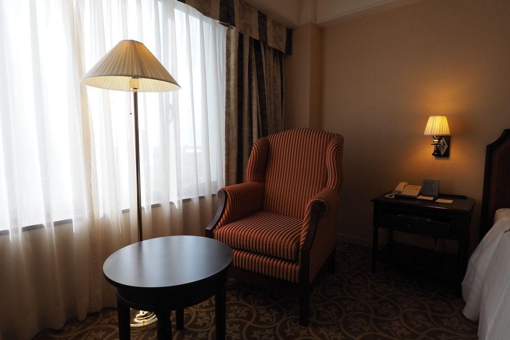 Hotel Kingdom Kaohsiung Bagian luar foto
